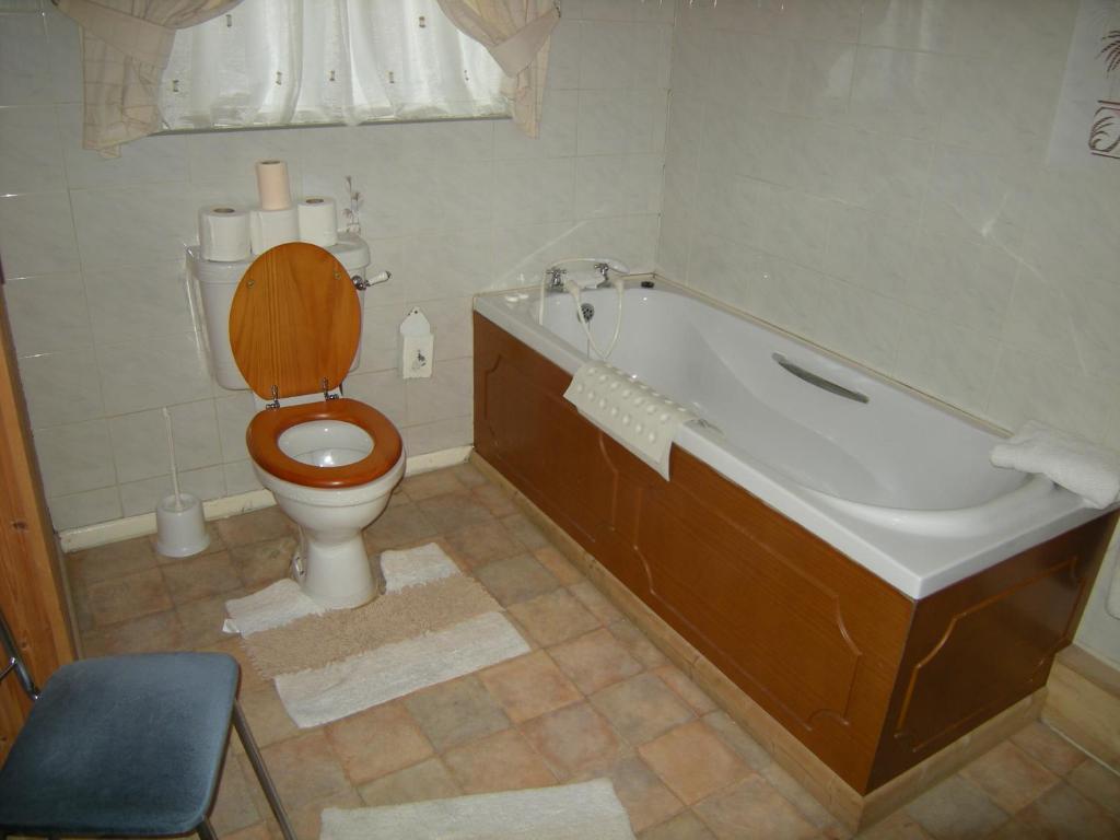 Ashlea House Hotel Portrush Habitación foto